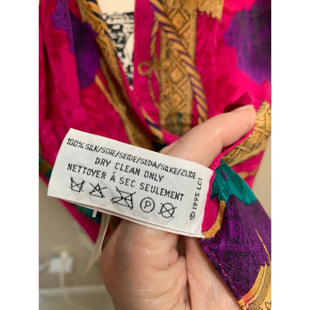 NWT Vintage Bright Multi Colored Liz Claiborne Silk Scarf Tassel Print 50x11 - Picture 4 of 5